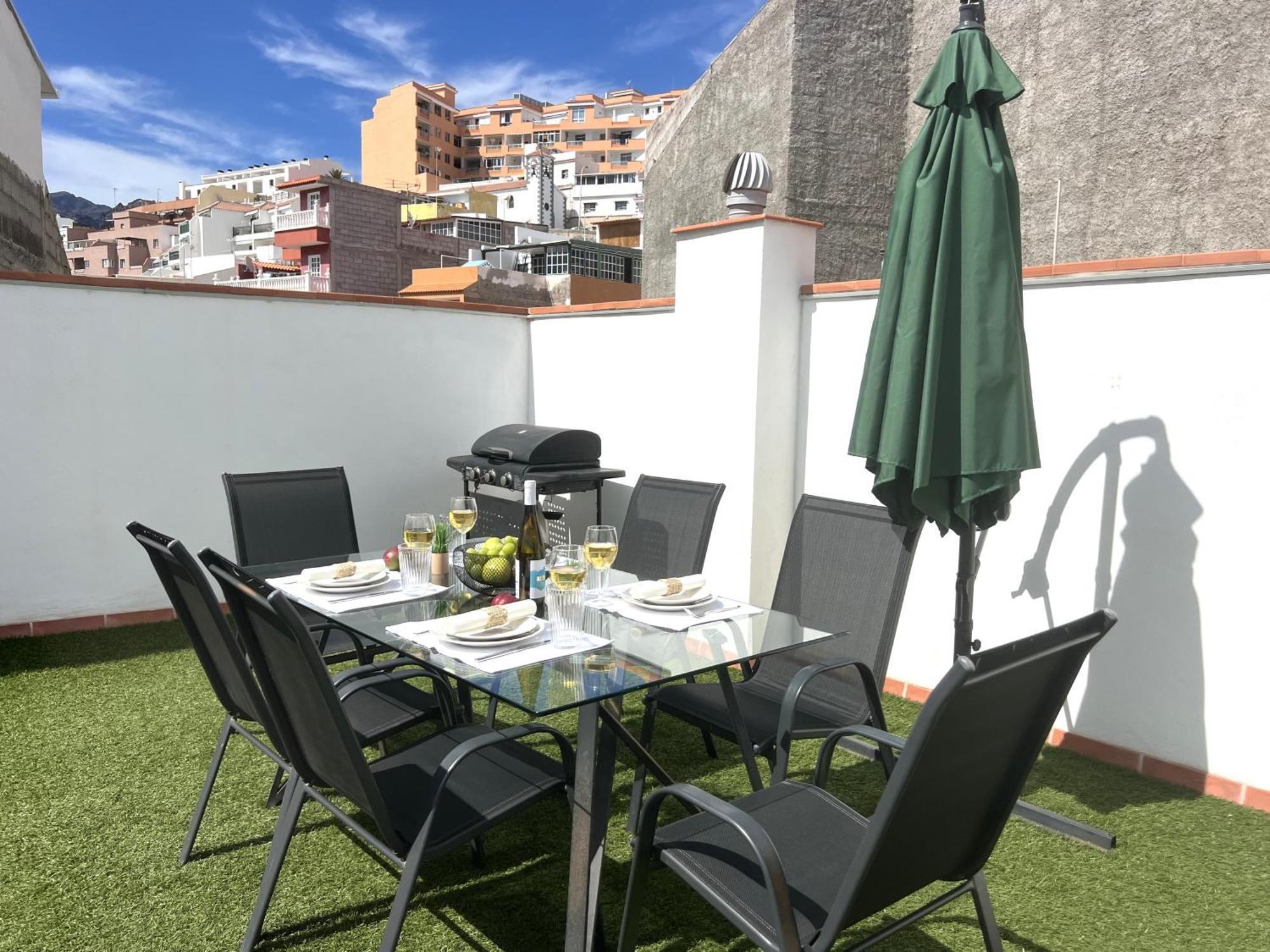פוארטו דה סנטיאגו Paulmarie Apartment Atlantic View In Los Gigantes מראה חיצוני תמונה